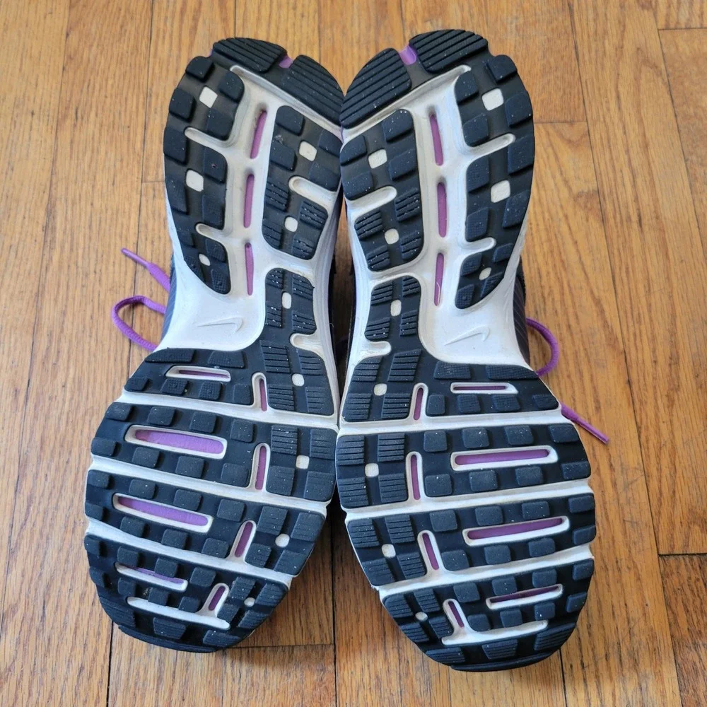 Nike‎ 11 Running Shoes Grey Purple Flywire Dynamic Support ANODYNE Walking